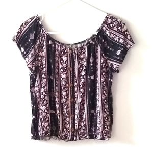 Mudd Crop Top Blousr Cap Sleeve Floral Stripe Black Pink White Scoop Neck Large